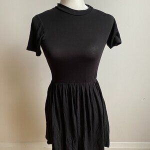 𝅺VELVET Torch Black Mock Neck Mini Dress Small